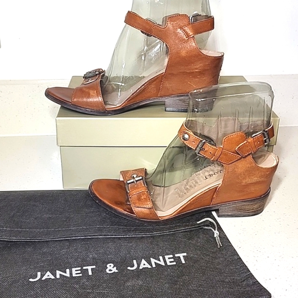 Janet & Janet Leather Women's Tan Sandals. Made In Italy. With Box And Dust Bag. - Picture 7 of 13